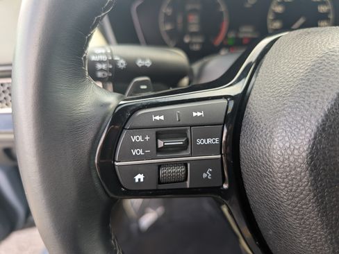 Used 2023 Honda Civic Sport image 14