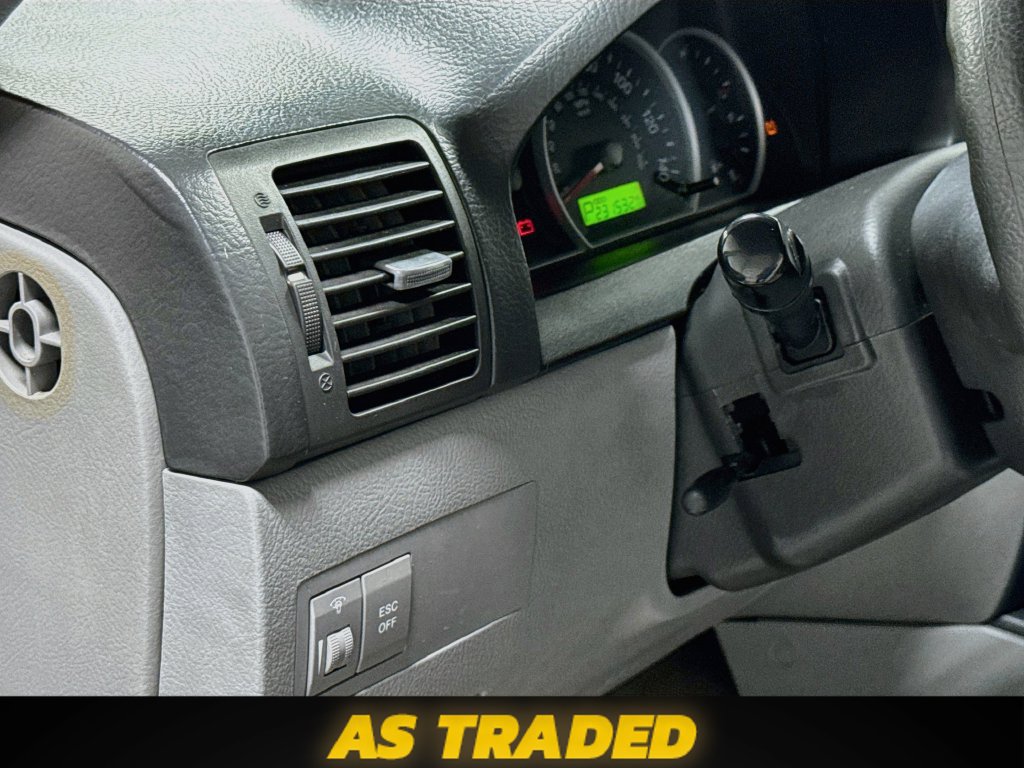 Used 2009 Kia Sorento LX RWD image 12
