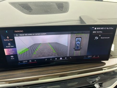 Used 2024 BMW X7 xDrive40i image 23