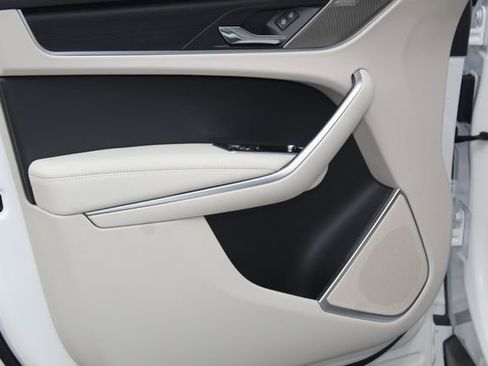 New 2026 Jaguar F-PACE R-Dynamic S image 21