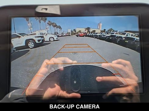 Used 2016 Chevrolet Malibu LT w/ Leather Package FWD image 29