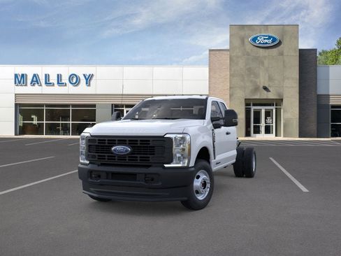 New 2026 Ford F350 XL w/ Snow Plow Prep Package image 2
