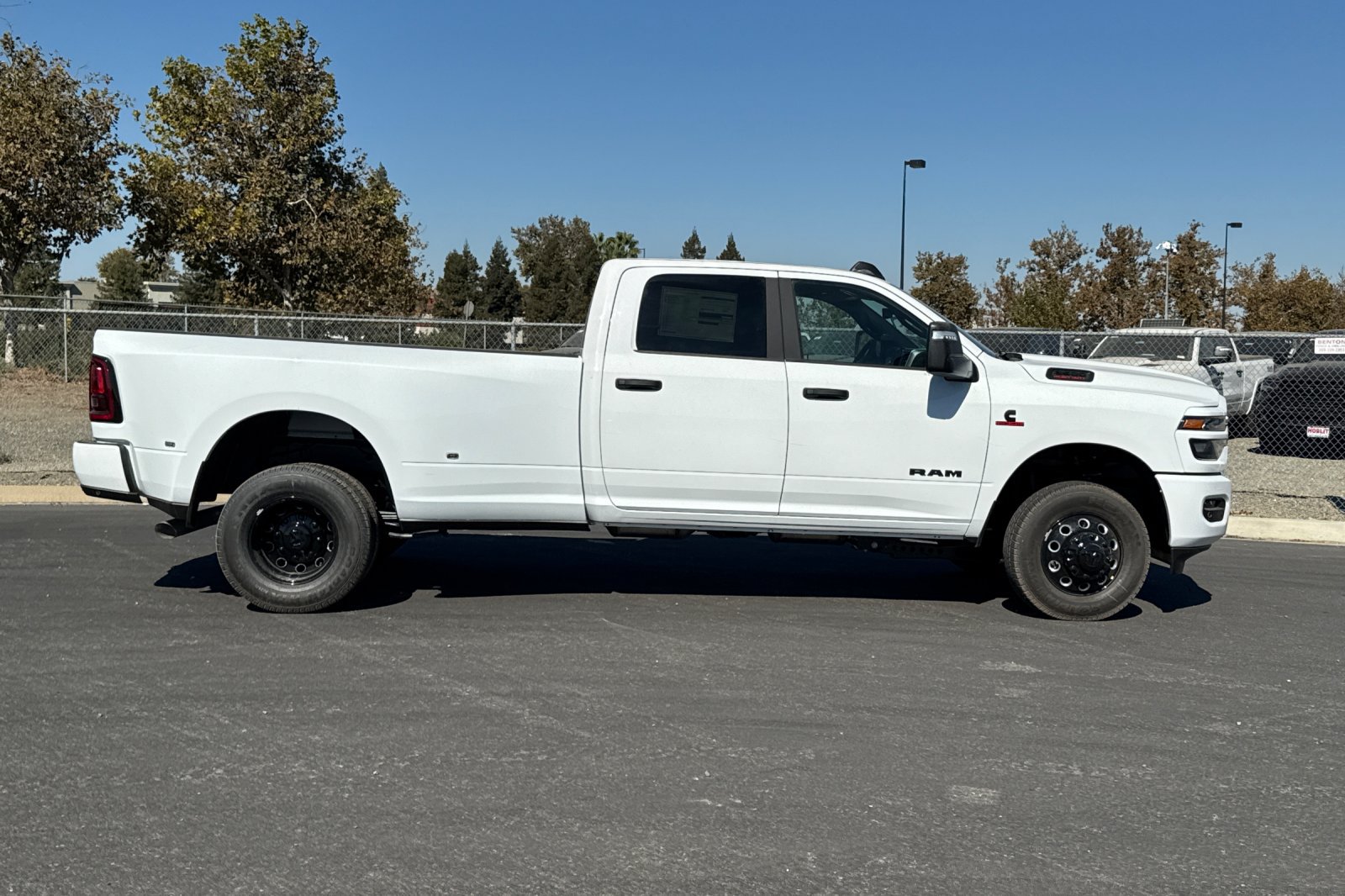 New 2027 RAM 3500 Big Horn AWD/4WD image 2