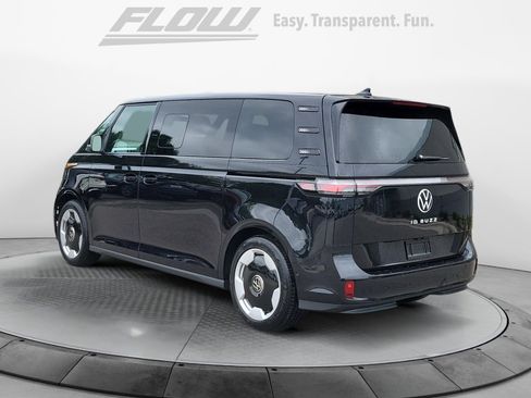 New 2025 Volkswagen ID. Buzz Pro S image 5