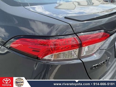 Used 2023 Toyota Corolla SE w/ Carpet Mat Package (TMS) FWD image 10