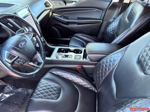 Used 2023 Ford Edge Titanium AWD/4WD image 19