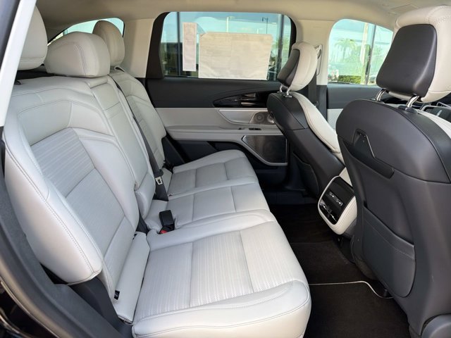 New 2026 Lincoln Nautilus Reserve AWD/4WD image 22
