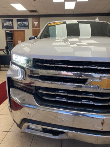 Used 2021 Chevrolet Silverado 1500 LTZ w/ Safety Package II AWD/4WD image 8