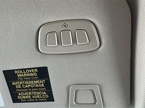 Used 2021 Lincoln Corsair Standard w/ Premium Package image 26