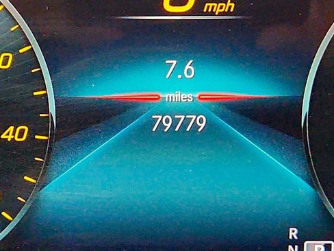 Used 2020 Mercedes-Benz GLE 350 4MATIC image 15