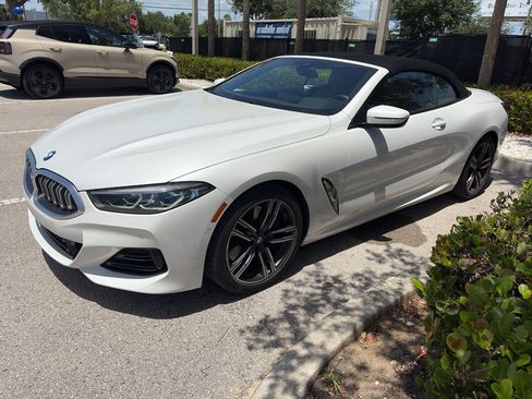 Used 2025 BMW 840i Convertible RWD image 3