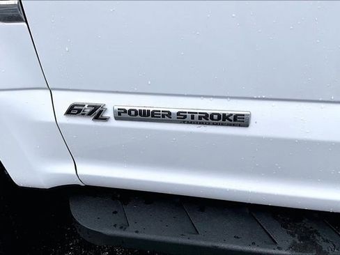 Used 2019 Ford F250 XLT w/ XLT Value Package image 24