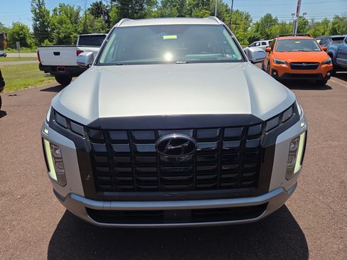 Used 2023 Hyundai Palisade Limited AWD/4WD image 8