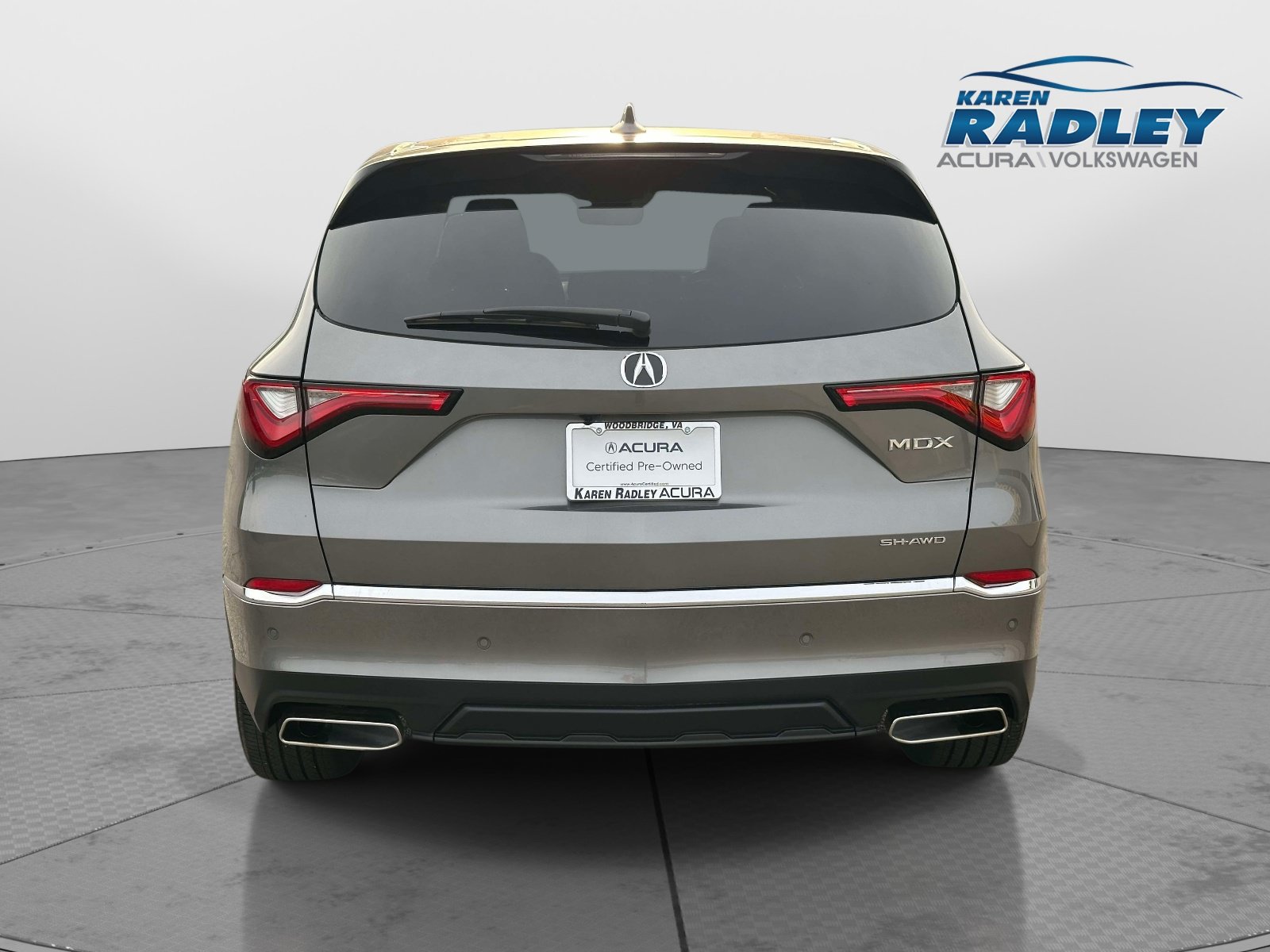 Used 2024 Acura MDX w/ Technology Package AWD/4WD image 3