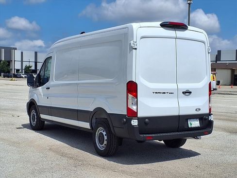 New 2026 Ford Transit 250 148 Medium Roof RWD image 6