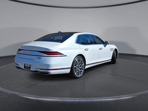 Used 2025 Genesis G90 3.5T image 25