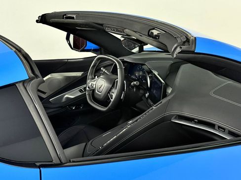Used 2021 Chevrolet Corvette Stingray Preferred Cpe w/ 2LT RWD image 28