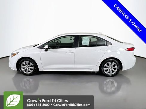 Used 2024 Toyota Corolla LE image 6