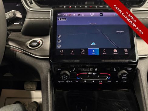 Used 2023 Jeep Grand Cherokee L Limited image 27