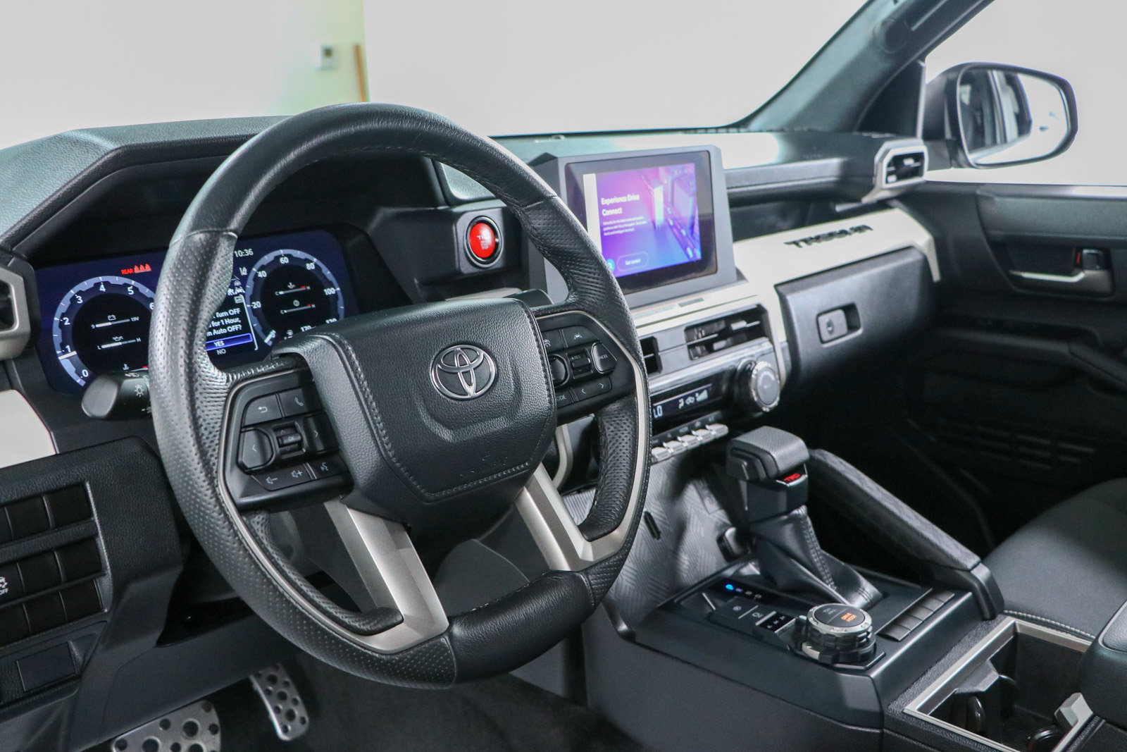 Used 2024 Toyota Tacoma TRD Sport AWD/4WD image 23