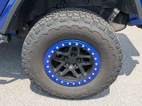 Used 2019 Jeep Wrangler Unlimited Rubicon AWD/4WD image 14