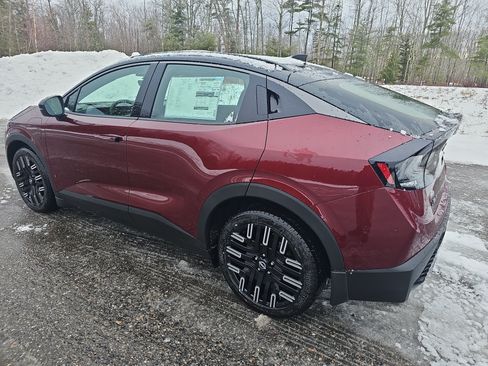 New 2026 Nissan Leaf Platinum+ w/ Cargo Package (Platinum+) FWD image 5