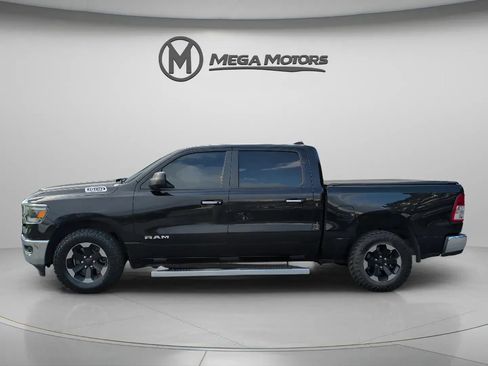 Used 2019 RAM 1500 Big Horn RWD image 3