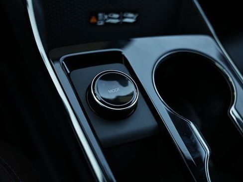 Used 2025 Chevrolet Equinox RS image 38