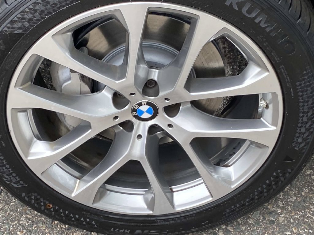 Used 2021 BMW X5 xDrive40i w/ Premium Package 2 AWD/4WD image 28