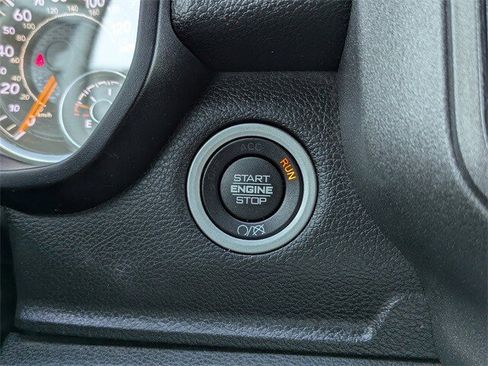 Used 2022 RAM 2500 Tradesman w/ Chrome Appearance Group image 27