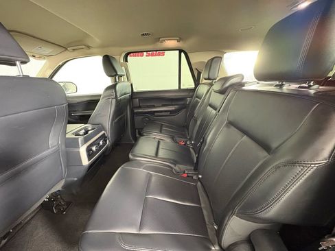 Used 2023 Ford Expedition Max XLT image 45