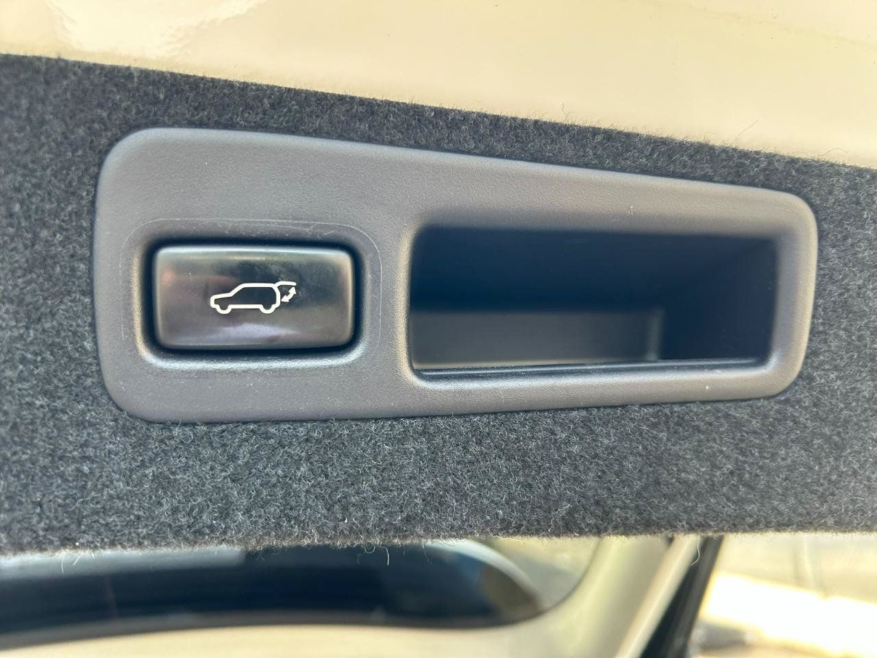 Used 2013 Lexus RX 450h AWD w/ Navigation Pkg image 17