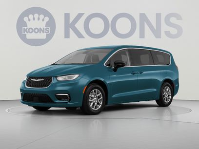 Used 2025 Chrysler Pacifica Limited