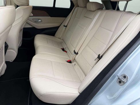 Used 2023 Mercedes-Benz GLE 450 4MATIC image 33