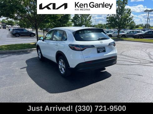 Used 2024 Honda HR-V LX image 7
