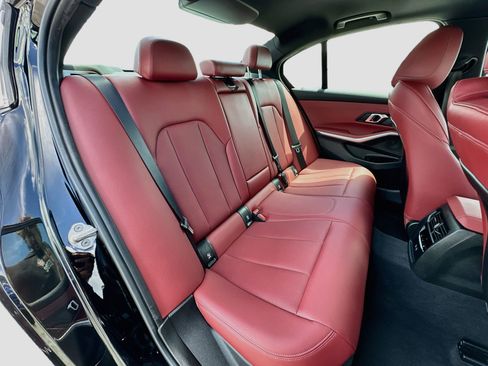 Certified 2024 BMW 330i Sedan w/ Convenience Package RWD image 28