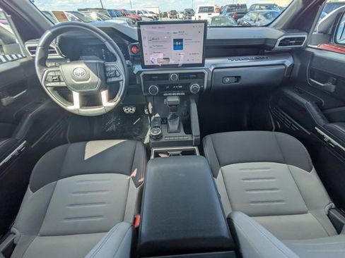 Used 2024 Toyota Tacoma TRD Sport image 13
