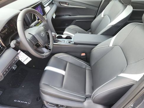 New 2026 Toyota Camry SE FWD image 11