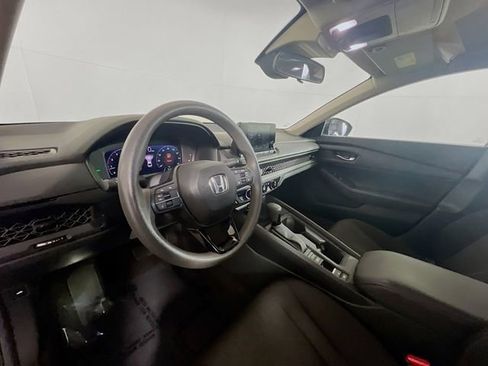Used 2024 Honda Accord LX image 17