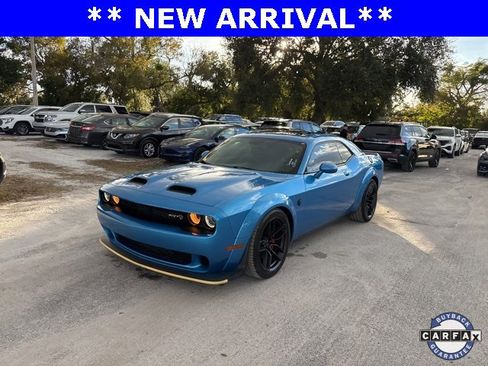 Used 2019 Dodge Challenger SRT Hellcat Redeye image 2