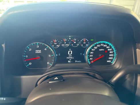Used 2017 GMC Yukon Denali w/ Open Road Package RWD image 22