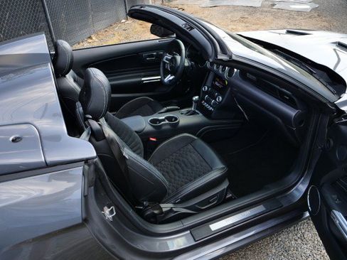 Used 2023 Ford Mustang GT Premium w/ GT Performance Package RWD image 29