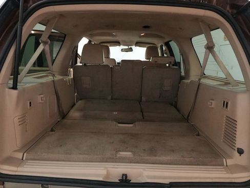 Used 2012 Ford Expedition EL XLT image 29