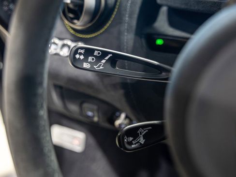 Used 2021 McLaren 720S Performance RWD image 34
