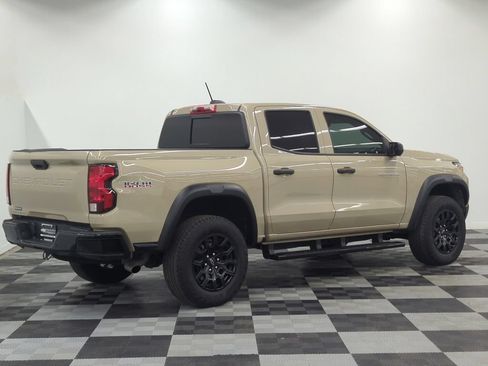 Used 2023 Chevrolet Colorado Trail Boss w/ Technology Package AWD/4WD image 7