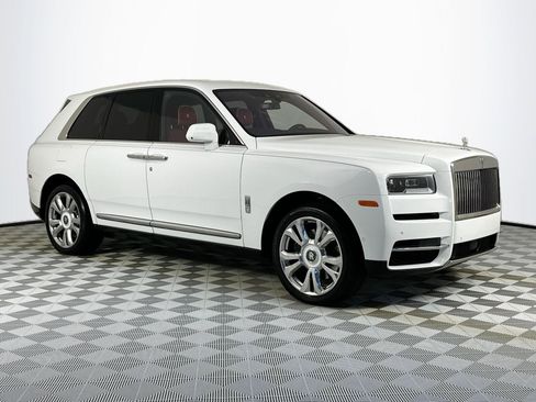 Certified 2022 Rolls-Royce Cullinan image 6