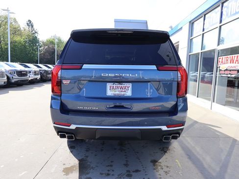 New 2026 GMC Yukon XL Denali AWD/4WD image 9