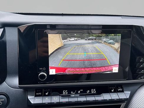 Certified 2025 Toyota Camry SE w/ Convenience Package FWD image 27