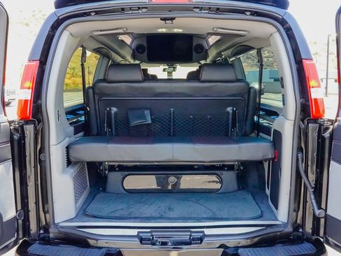 New 2026 GMC Savana 2500 Extended w/ Driver Convenience Package RWD image 9