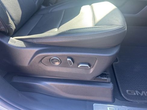 Used 2024 GMC Sierra 1500 Denali w/ Technology Package image 21